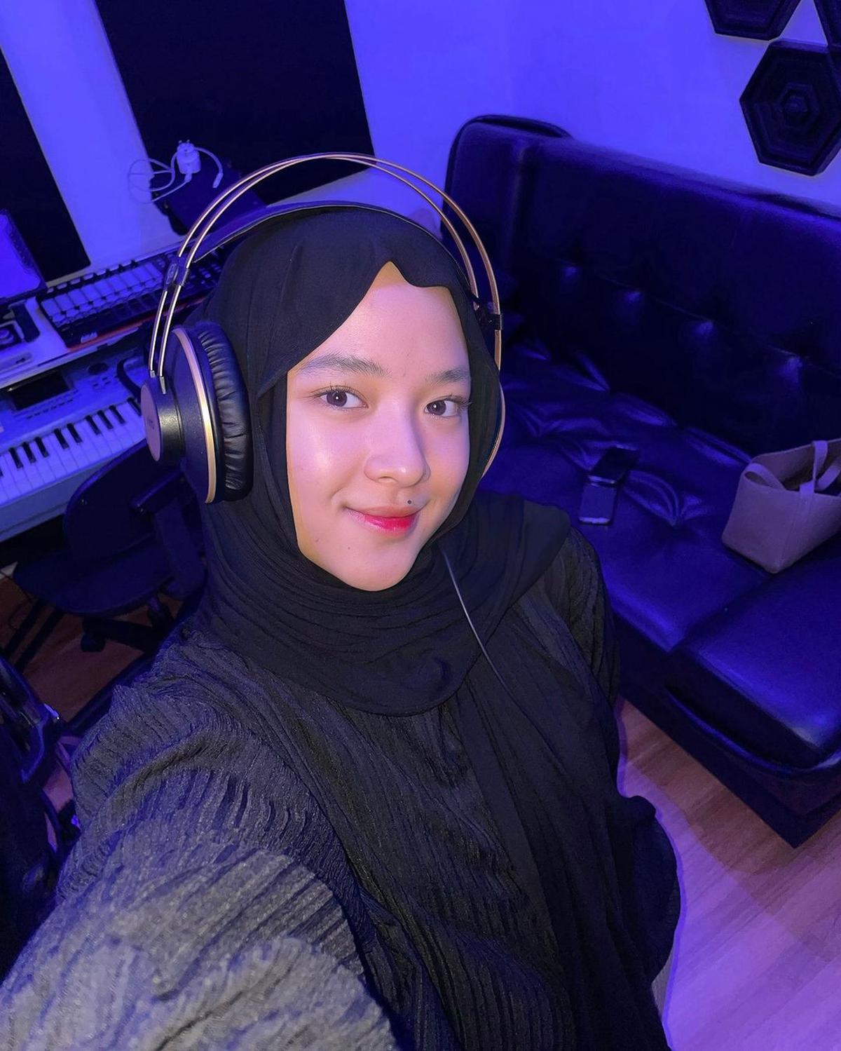 Potret Nissa Sabyan di Awal Karier yang Kini jadi Penyanyi Sukses dan Menikah dengan Ayus