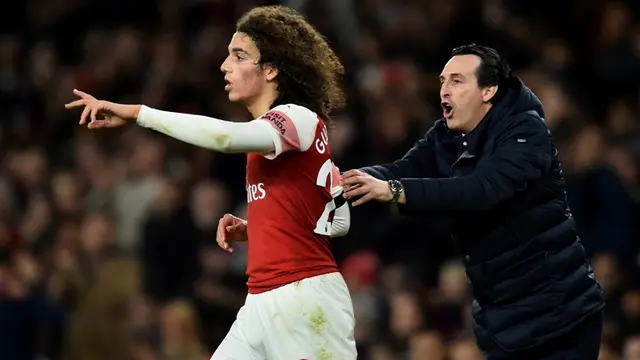 Matteo Guendouzi dan manajer Arsenal, Unai Emery.