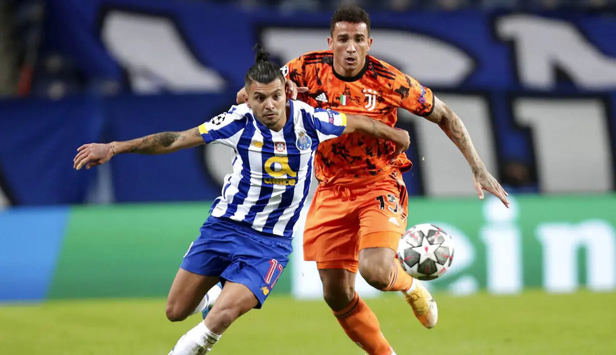 Kemenangan 2-1 FC Porto menjadi kemenangan perdana tim asal Portugal tersebut saat berhadapan dengan Juventus di kancah Eropa. (AP/Luis Vieira)
