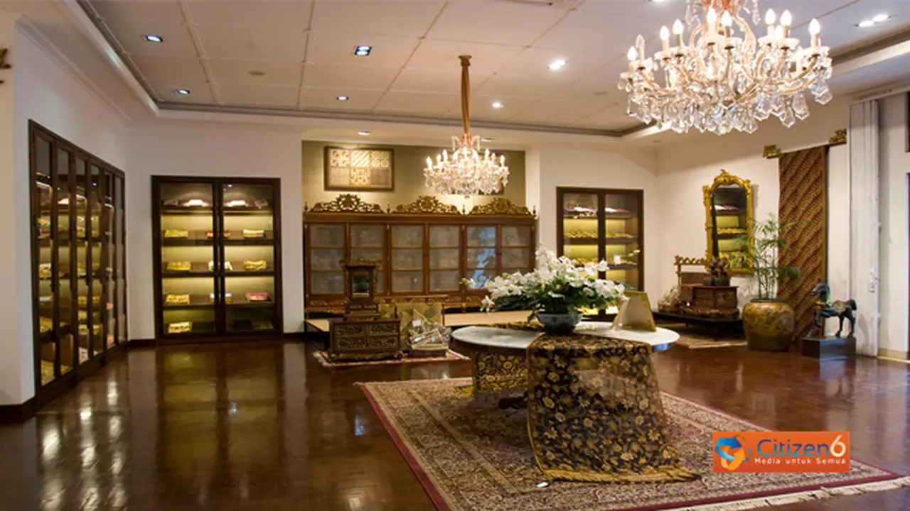 Museum Batik Kuno Danar Hadi