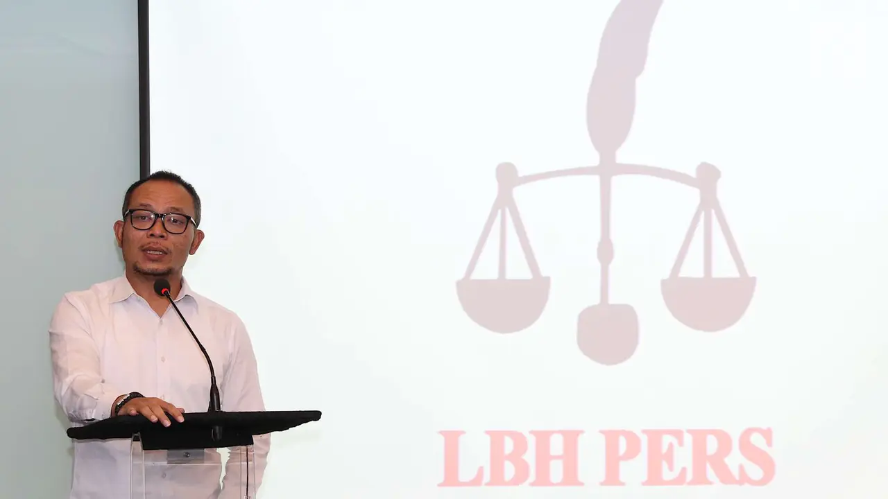 Malam penggalangan dana LBH Pers