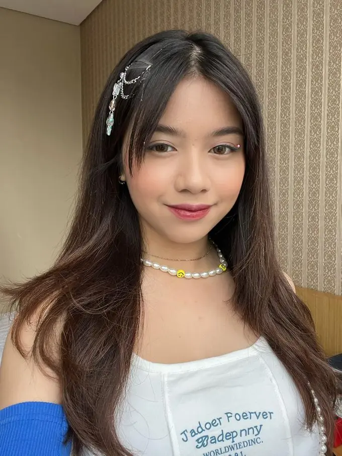 Diva Azura Kini Sibuk Kuliah dan Akan Melebarkan Sayap ke Dunia Bisnis