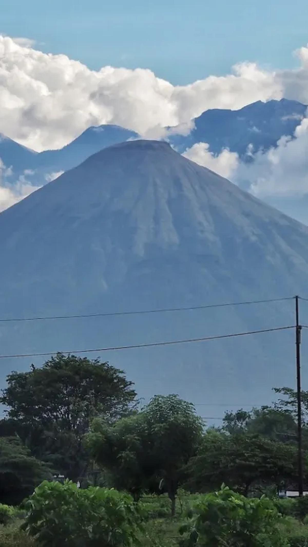 10. Gunung Arjuno