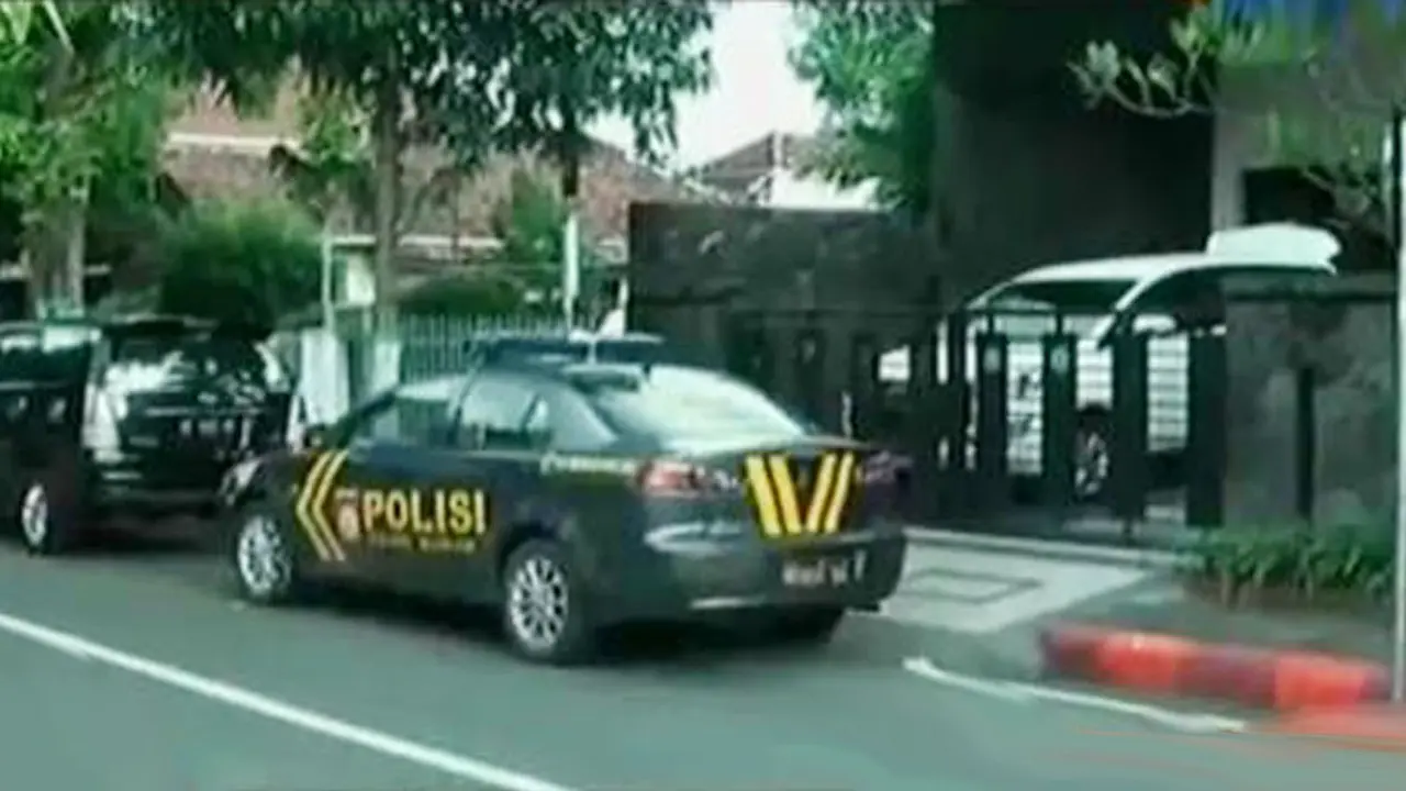  KPK Geledah Bupati Nganjuk
