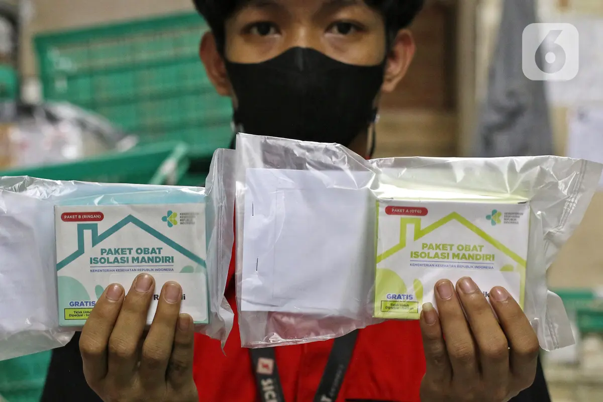 FOTO: Proses Distribusi Obat bagi Pasien Isolasi Mandiri