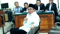 Gubernur Bengkulu non aktif Ridwan Mukti memberikan kesaksian dalam sidang di PN Tipikor dengan terdakwa Jhoni Wijaya (Liputan6.com/Yuliardi Hardjo)