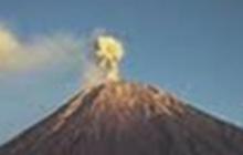 Gunung Semeru Kembali Erupsi, Lontarkan Abu Setinggi 1 Km