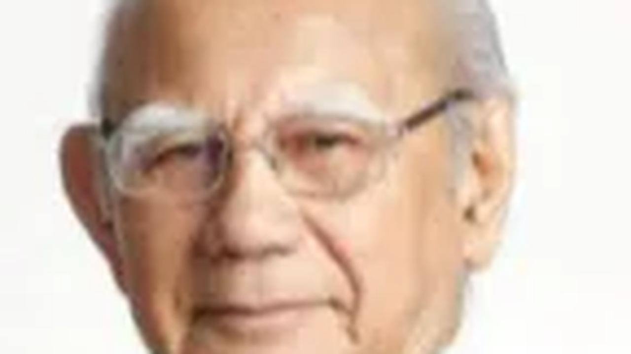 Sosok Emil Salim