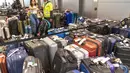 Ribuan calon pelancong dilarang terbang pada Selasa, karena bandara di wilayah Kota New York dibatalkan dan menunda lebih dari seratus penerbangan. (AP Photo/ Mary Altaffer)