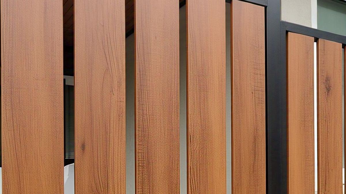 7 Model Pagar Besi Kombinasi Kayu Minimalis, Padukan Nuansa Modern dan Klasik