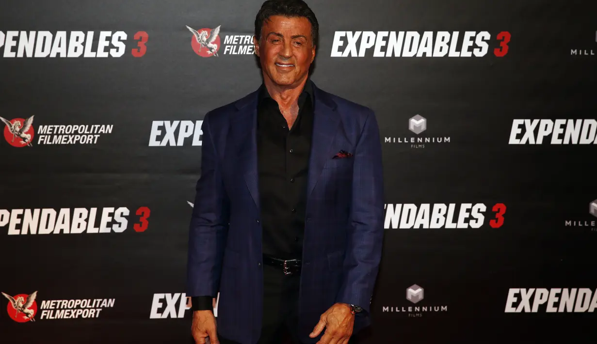 Sebagian orang akan setuju jika adegan perkelahian di film ‘Rocky IV’ sangat keren. Sylvester Stallone sampai mengalami pembengkakan hati dan dirawat selama 8 hari lantaran pukulan yang diberikan oleh lawan mainnya. (Bintang/EPA)