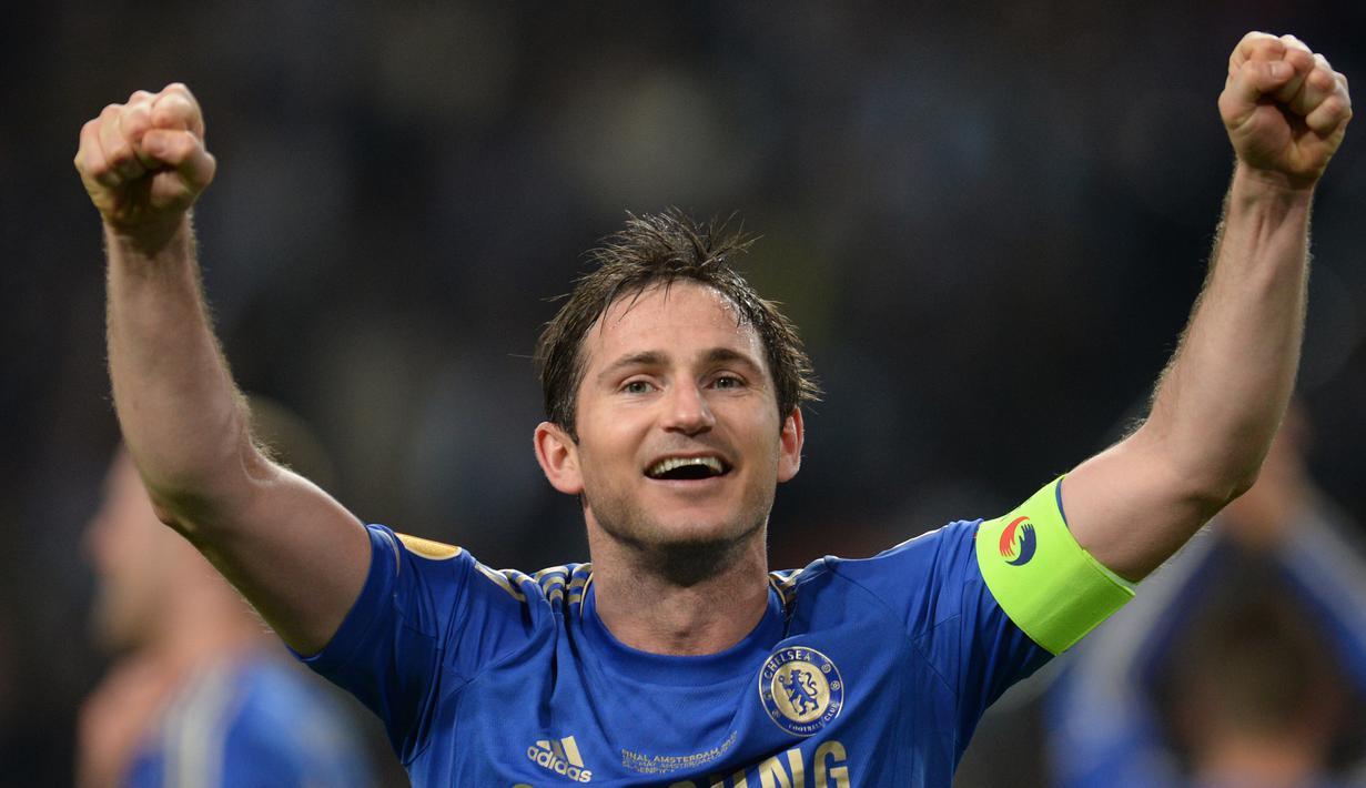 Frank Lampard (102 assist) - Lampard tercatat sebagai gelandang yang banyak menciptakan assist saat masih menjadi pemain. Selama kariernya menjadi pemain, Lampard menorehkan 102 assist di kompetisi Premier League. (AFP/Patrik Stollarz)