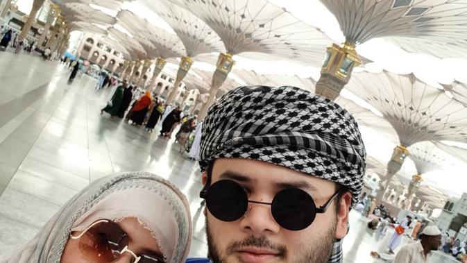 Usai Rehabilitasi Ridho Rhoma Jalani Ibadah Umrah 