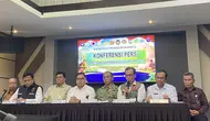 2 Helikopter Jepang Mulai Water Bombing Kebakaran Hutan Kalbar