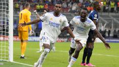 Real Madrid berhasil mengalahkan tuan rumah Inter Milan 1-0 dalam laga matchday pertama Grup A Liga Champions 2021/2022, Rabu (15/9/2021). Gol tunggal Los Blancos dicetak pada menit ke-89 melalui striker asal Brasil, Rodrygo yang baru dimasukkan pada menit ke-65. (Foto: AP/Antonio Calanni)