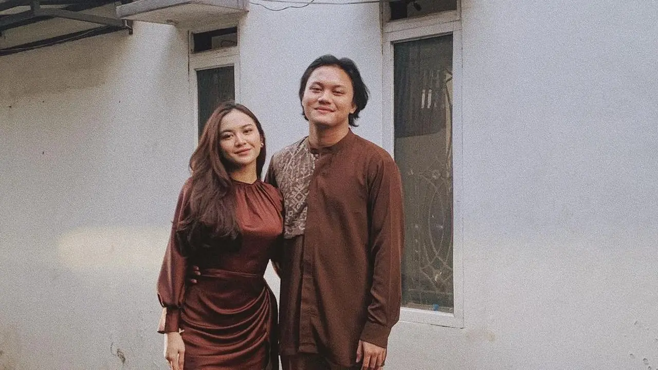 8 Potret Gaya Seleb Non Muslim Ikut Rayakan Idul Fitri, Sophia Latjuba hingga Mahalini