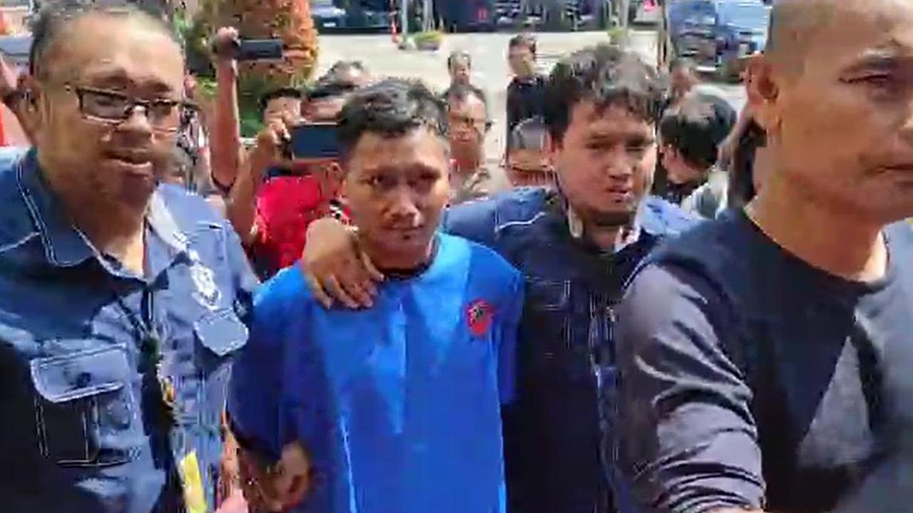 Kemudian peneliti Revisi, Ichsan Zikry pun mengingatkan terjadinya potensi penyiksaan.