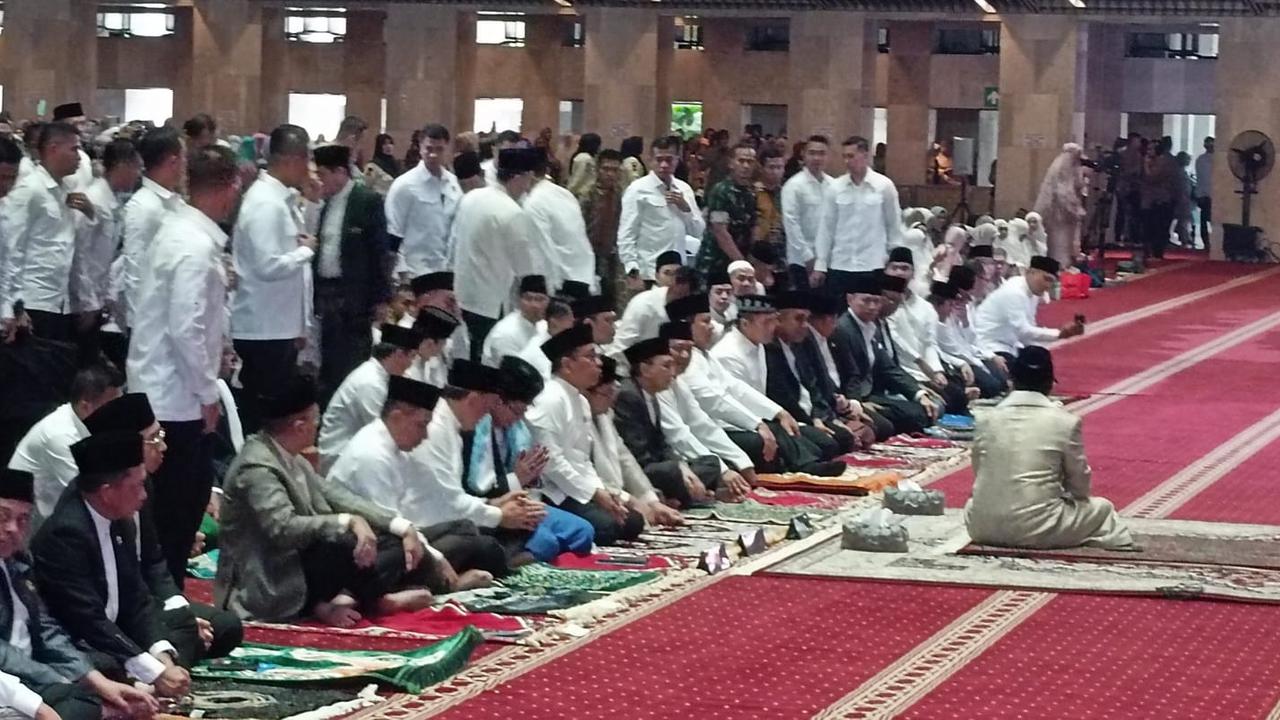 Prabowo Salat Iduladha di Masjid Istiqlal, Ada JK hingga Puan Maharani