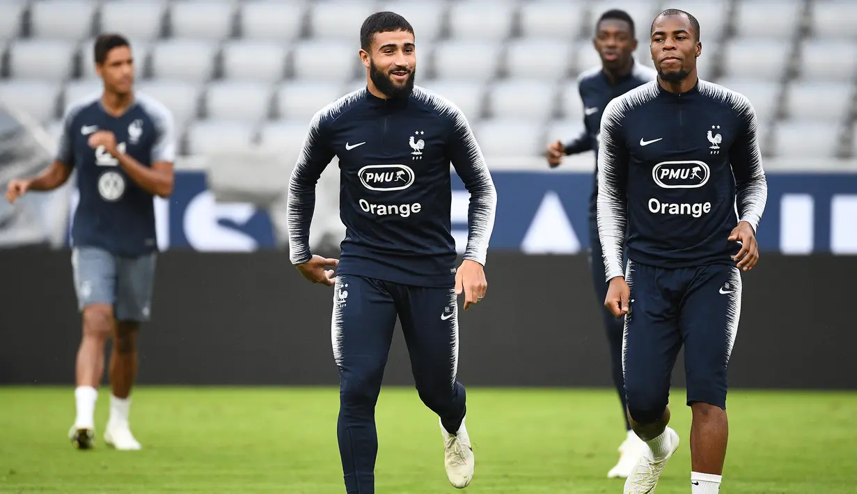 Penyerang Prancis, Nabil Fekir, saat melakukan sesi latihan jelang laga UEFA Nations League di Munich, Jerman, Rabu (5/9/2018). Prancis akan berhadapan dengan Jerman. (AFP/Franck Fife)