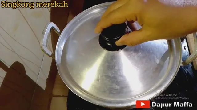 Tidak Usah Direndam Es Batu, Begini Trik Goreng Singkong Agar Empuk dan Merekah