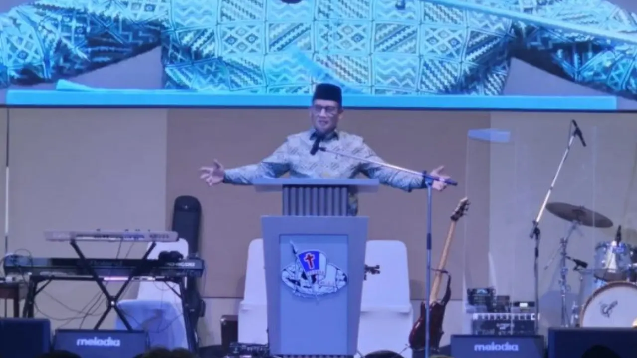 Wakil Menteri Agama (Wamenag) Romo Muhammad Syafi'i saat pembukaan Kebaktian Tahunan Nasional ke-63 YPPII.