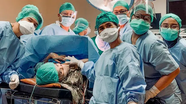 [Fimela] Zaskia Sungkar dan Irwansyah