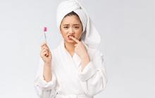 Sikat Gigi dan Shower Bisa Jadi Sarang Virus di Kamar Mandi, Ini Cara Bersihkan dan Simpan yang Benar!