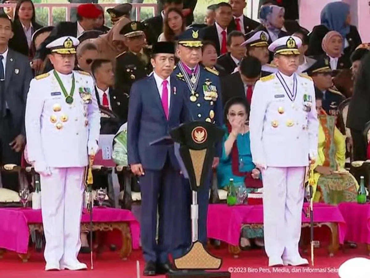 Jokowi Hadiri Peringatan HUT Ke-78 Bhayangkara di Monas