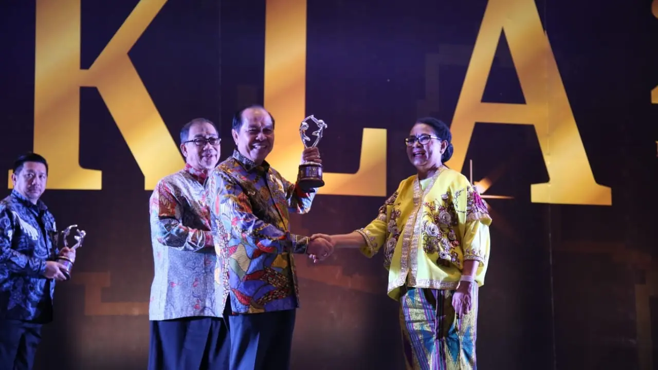 Pemerintah Kota Bitung raih penghargaan Kota Layak Anak