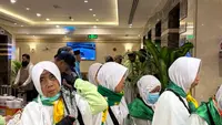 Cara Petugas Pastikan Jemaah Haji Kebagian Kamar Hotel di Madinah