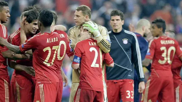 Bayern Muenchen vs FC Barcelona 4-0