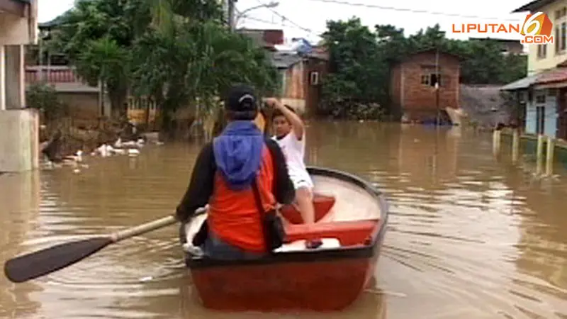 perahu-kakek-140130c.jpg