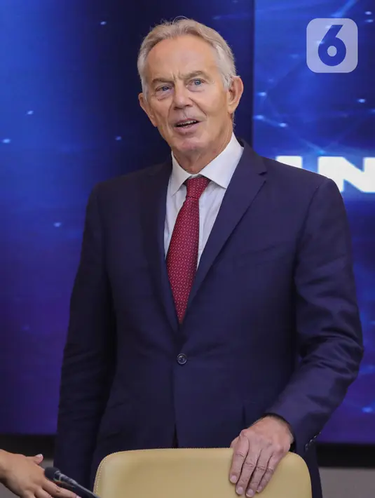 Rencananya, Tony Blair Insitute akan membuat studi terkait pusat data, teknologi dan inovasi konektivitas, serta identitas digital atau digital ID termasuk konektivitas dan penggunaan peralatan pendukungnya. (Liputan6.com/Angga Yuniar)