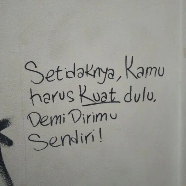 6 Curhatan Move On Setelah Patah Hati di Tembok Ini Bikin Nyesek Bacanya