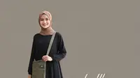 Gamis Hitam Cocok dengan Warna Jilbab Apa? Simak Berikut 11 Rekomendasi Warnanya agar Tampil Stylish