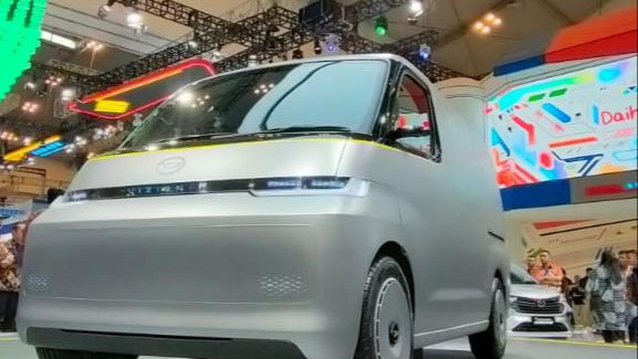 Mobil Listrik Konsep nan Futuristik Mejeng di Booth Daihatsu GIIAS 2023
