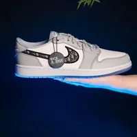 HYPE Fashion Online Terbesar Di Indonesia kembali diselenggarakan pada 10-31 Oktober dengan banyak diskon sneakers