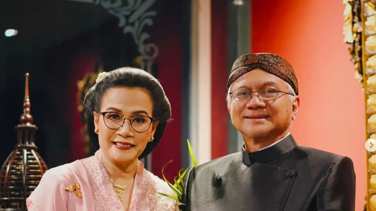 Potret Sri Mulyani dan Suami