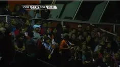 Video peristiwa mengenai lampu stadion yang mendadak padam selama 15 menit di tengah laga Copa Libertadores antara Corinthians vs Cobresal.