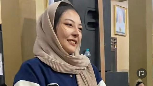 DJ Rara jemaah nonmuslim Gus Iqdam (TikTok)