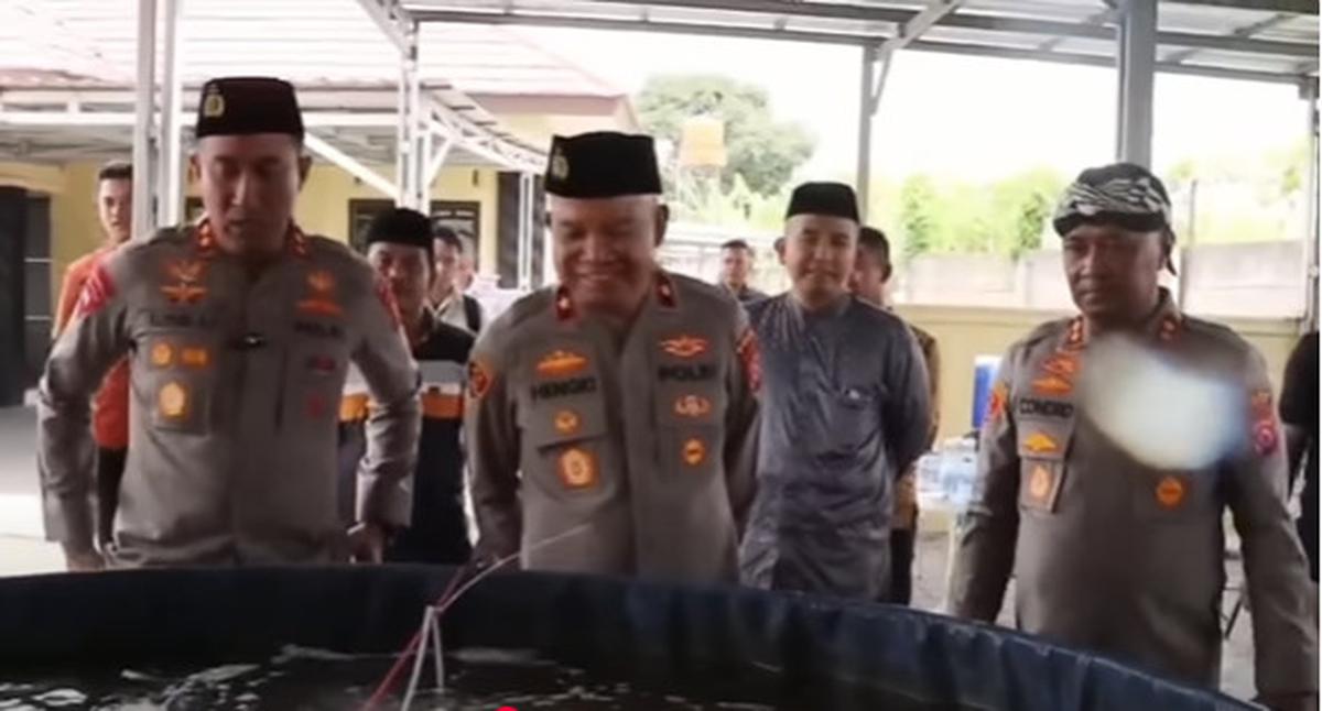 Dua Jenderal Datangi Rumah Dinas Kapolres Serang, Salut Lihat Kolam Ikan Lele & Nila