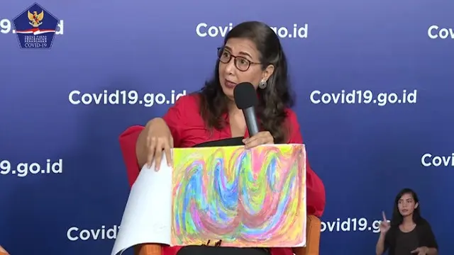 Penyintas COVID-19, Maria Darmaningsih mengungkapkan melukis dan mendengarkan lagu menjadi cara dirinya terlepas dari stres saat terkena virus corona (Tangkapan Layar Youtube BNPB)