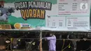 Pemeriksaan kesehatan hewan kurban rutin dilakukan dinas terkait khususnya menjelang Hari Raya Idul Adha. (merdeka.com/Imam Buhori)