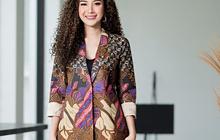 7 Model Jas Kombinasi Batik Wanita yang Trendi di Tahun 2025, Elegan dan Pancarkan Visual Berkelas