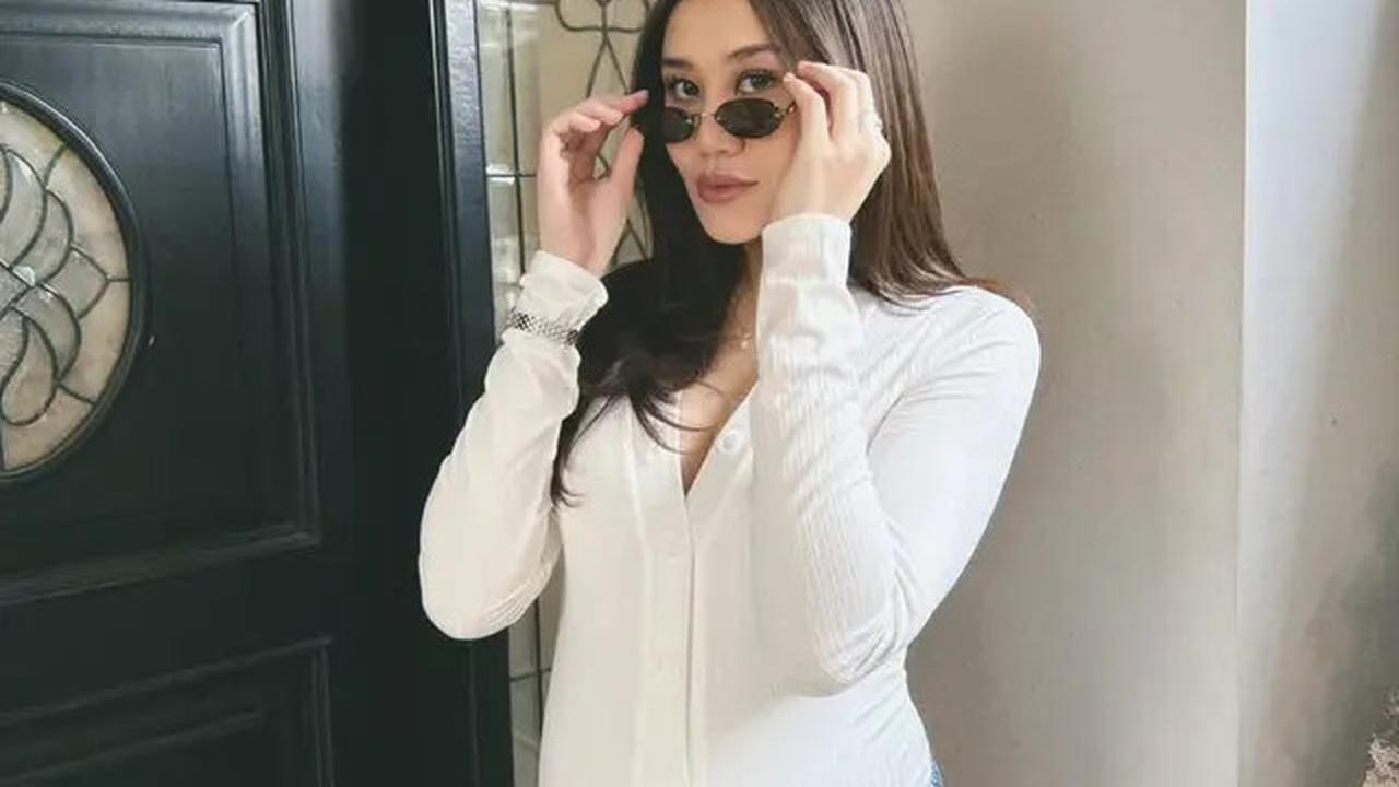 Melahirkan Anak Pertama, Intip Fashion Aaliyah Massaid Selama Hamil