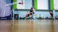 Sejumlah pemain Timnas Basket 3x3 Indonesia melakukan pemusatan latihan menjelang SEA Games 2023 di GBK Arena, Senayan, Jakarta, Sabtu (08/03/2023). Skuad asuhan Fandi Andika Ramadhani melakukan dua tahap TC, yaitu 5-19 April dan 26 April-3 Mei sebelum menentukan empat pemain yang akan dibawa ke SEA Games 2023. (Bola.com/Bagaskara Lazuardi)