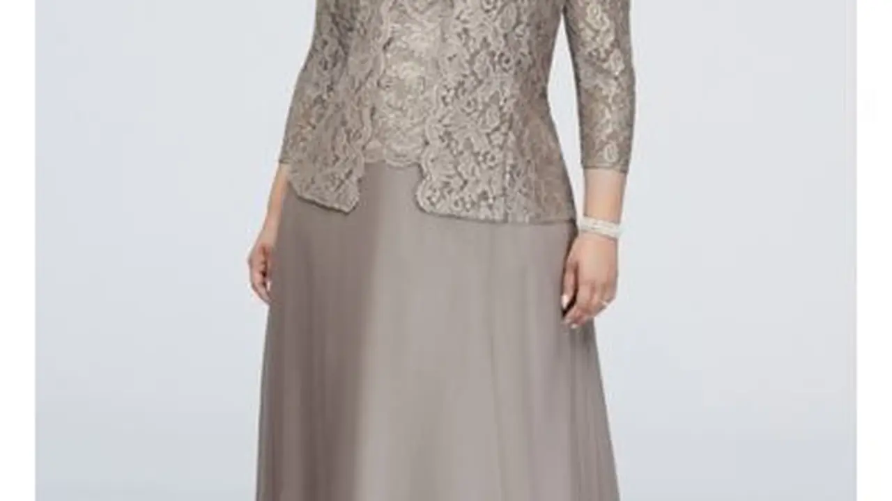 Cara Memilih Kebaya untuk Wanita plus size