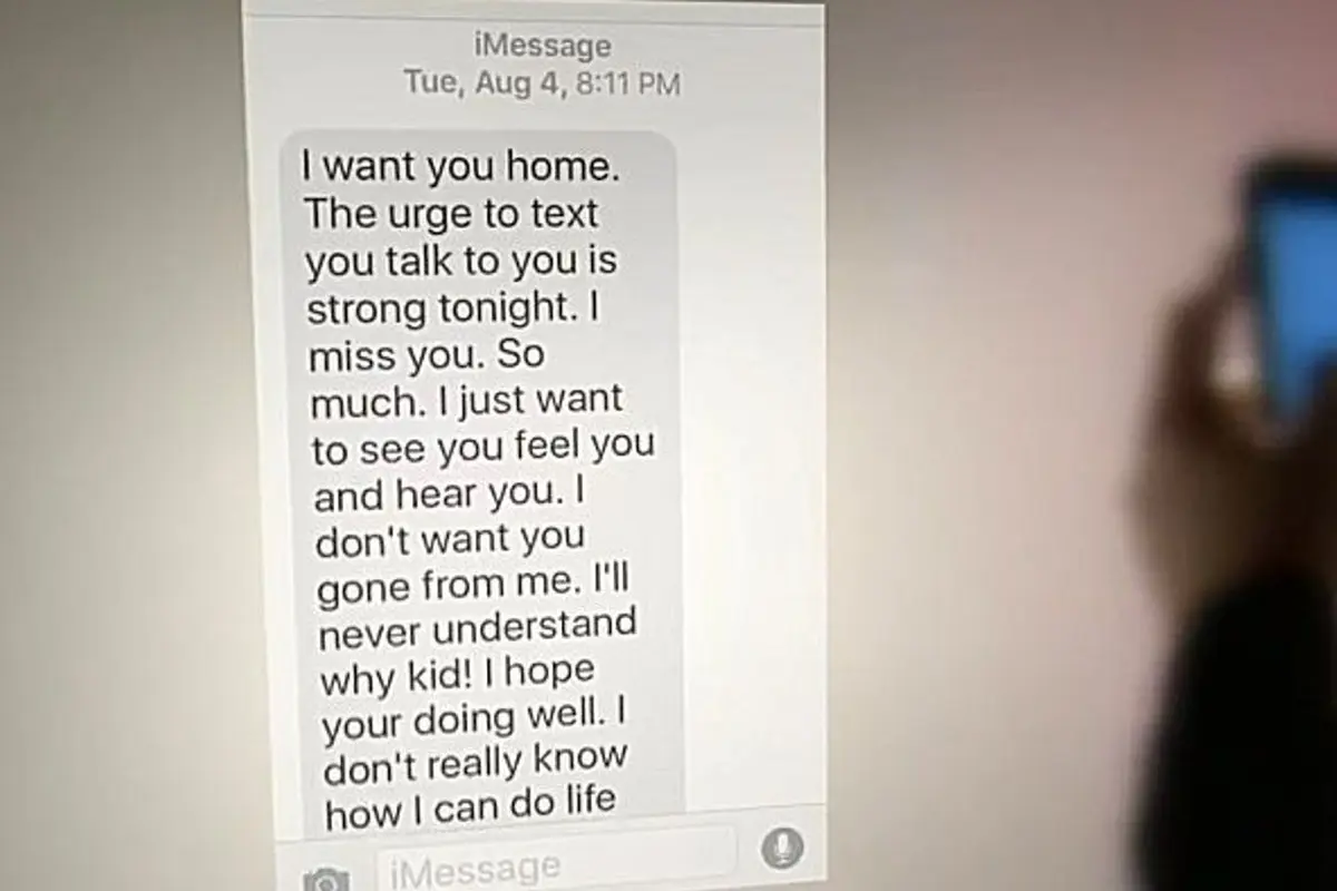 Waduh, Seorang Ibu Dapat Balasan SMS dari Mendiang Anaknya