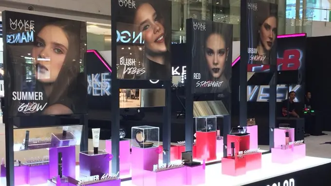 Pekan kecantikan Make Over FAB Week