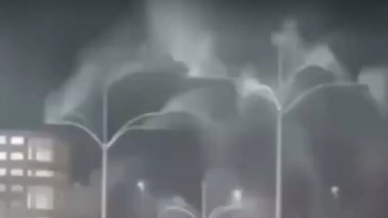 Semprotan air pendingin suhu di Mekah. (Screen Grab)